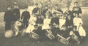 Picture Postcard Showing Wyatt Avenue in 1913,   Looking in the Direction of the IOOF Children’s Home